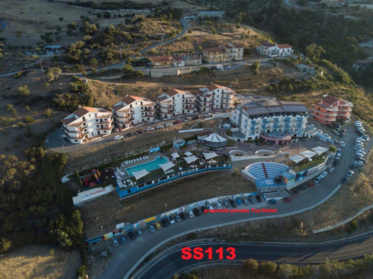 Tus'Hotel Castel di Tusa Zewnętrze zdjęcie