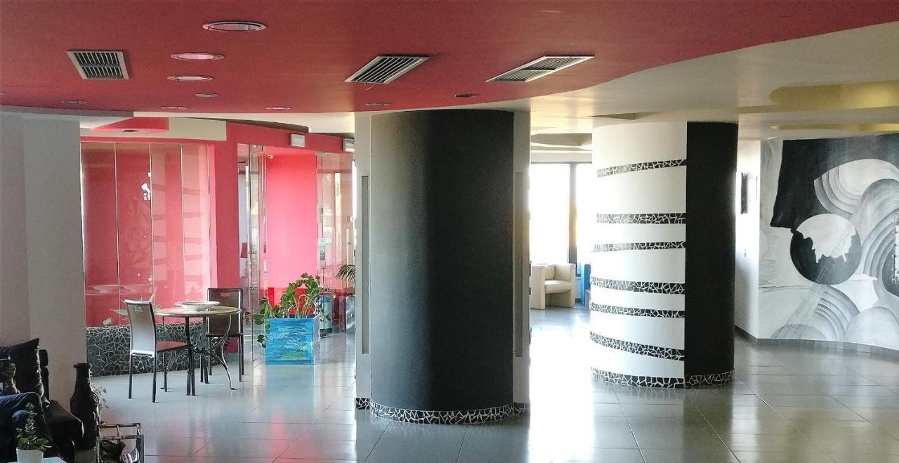 Tus'Hotel Castel di Tusa Zewnętrze zdjęcie