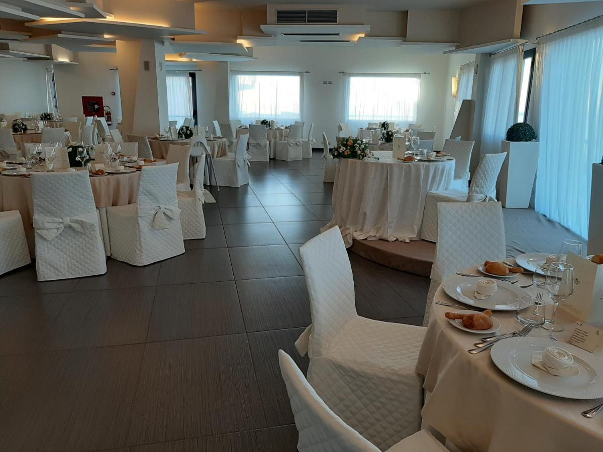 Tus'Hotel Castel di Tusa Zewnętrze zdjęcie