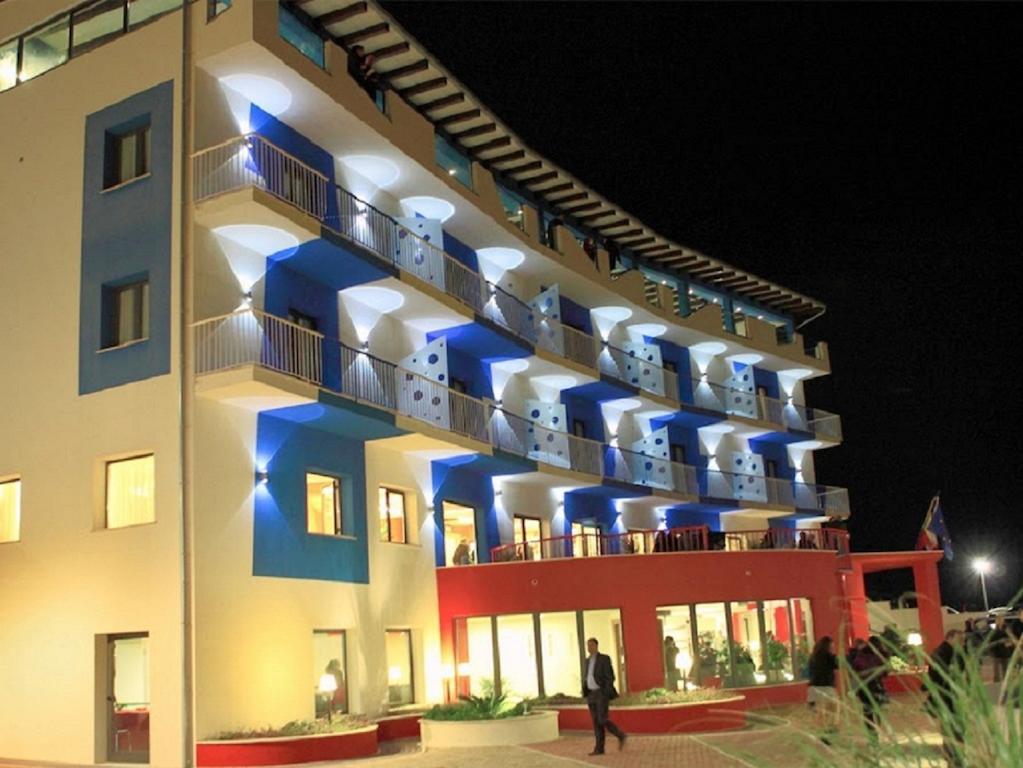 Tus'Hotel Castel di Tusa Zewnętrze zdjęcie