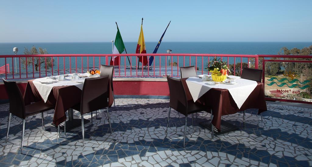 Tus'Hotel Castel di Tusa Zewnętrze zdjęcie